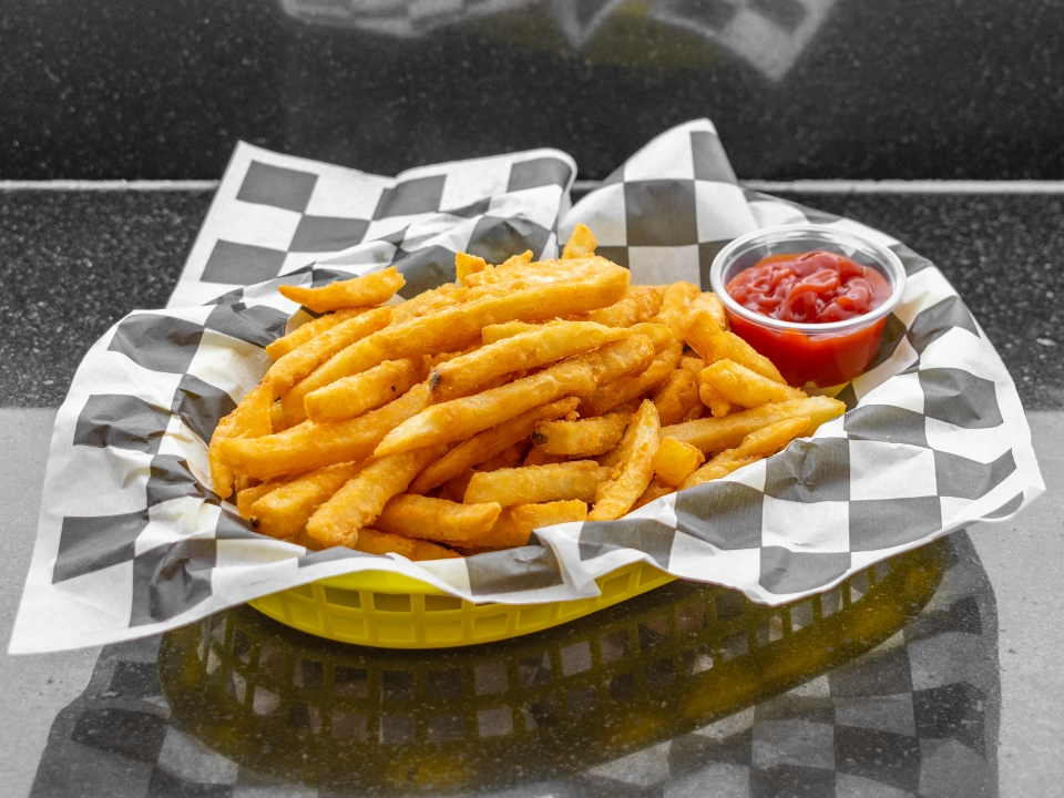Order Regular Fries food online from Cars Sandwiches & Shakes store, Montclair on bringmethat.com