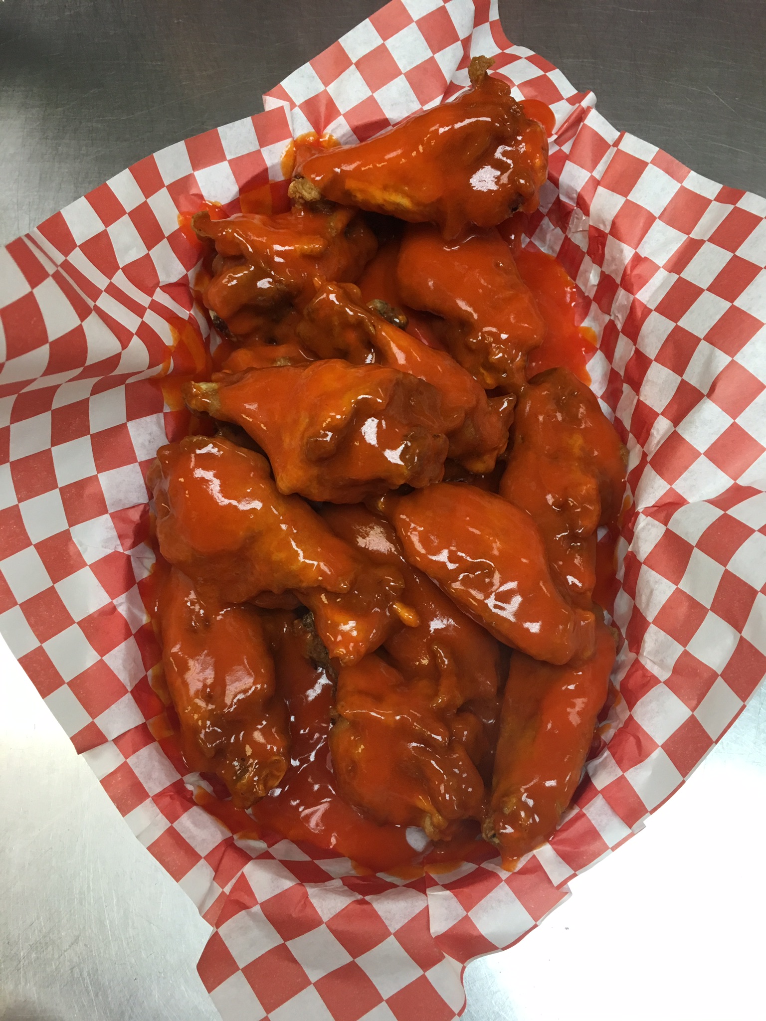Order 6 Wings food online from Route 51 Wings store, Brentwood on bringmethat.com