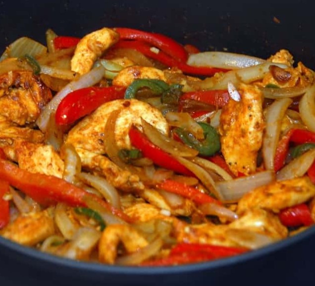 Order Chicken Fajitas food online from Janik's Cafe store, Chicago on bringmethat.com