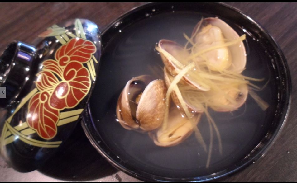 Order C2. Clam Soup food online from Icho Izakaya Fusion Cuisine store, Temple City on bringmethat.com