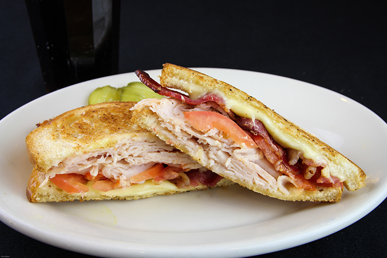 Order Grilled Turkey, Bacon, and Swiss Sandwich food online from Tee Jaye Country Place store, Zanesville on bringmethat.com