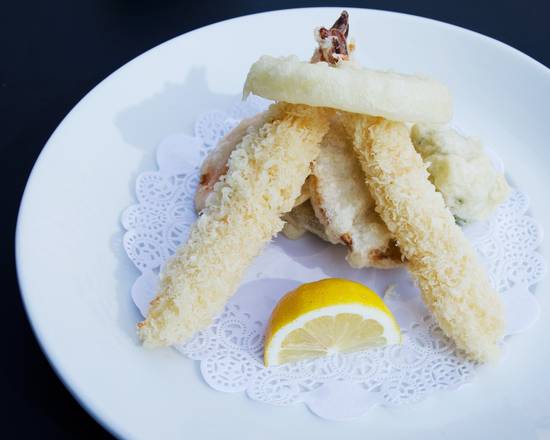 Order Tempura App. food online from Honshu Sushi & Noodles Lounge store, Jersey City on bringmethat.com