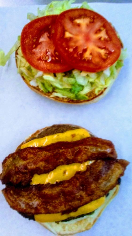 Order Bacon Cheeseburger food online from Gilmore Burger store, Houston on bringmethat.com