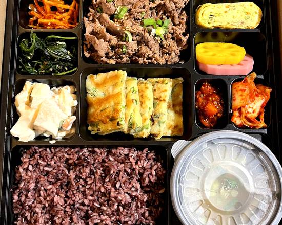 Order Ssam Royal Lunch Box food online from Ssam Korean Bbq store, Los Angeles on bringmethat.com