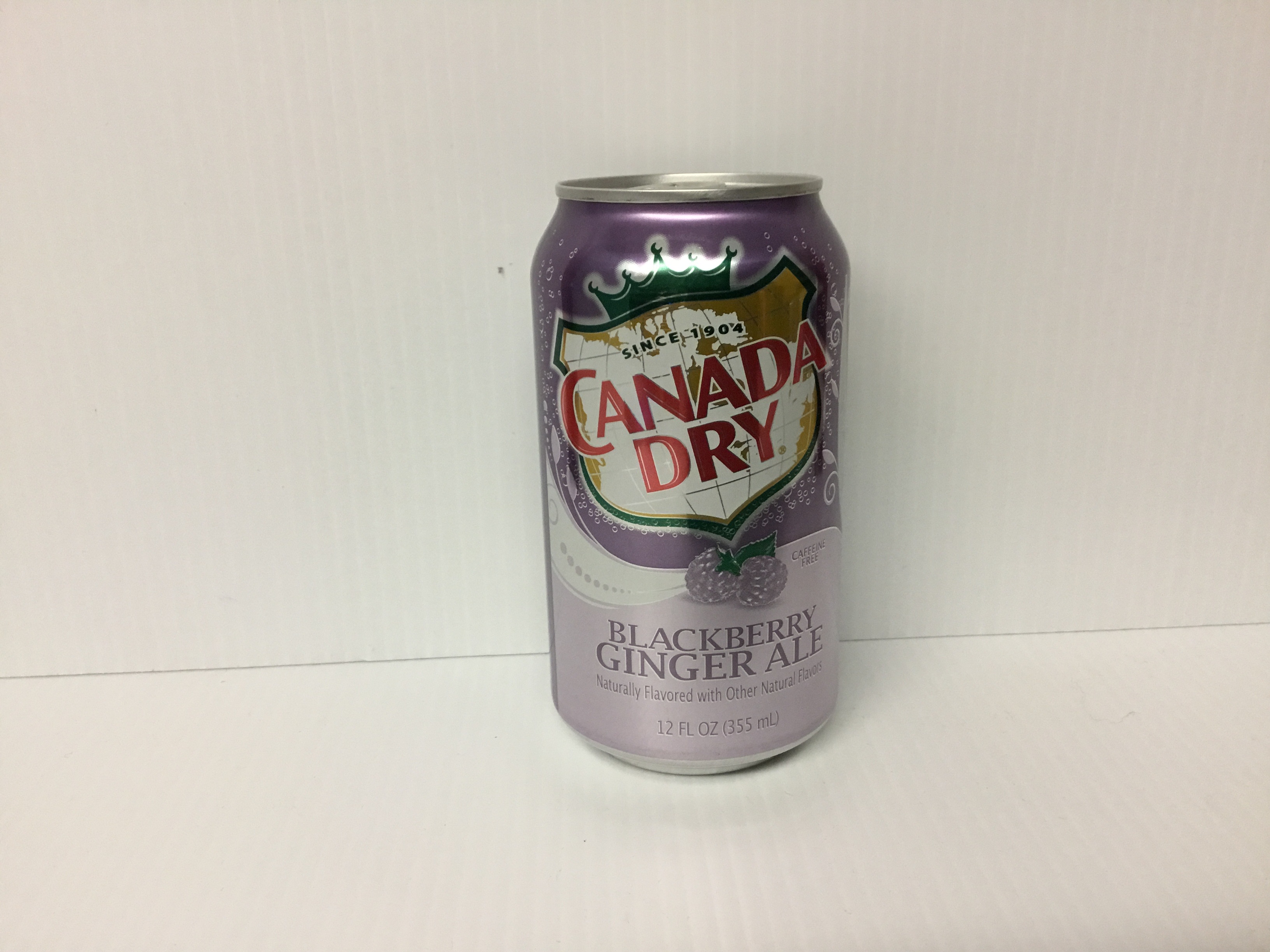 Order 12 fl oz Canada Dry Ginger Ale (Blackberry) food online from Just Dash It store, Englewood on bringmethat.com