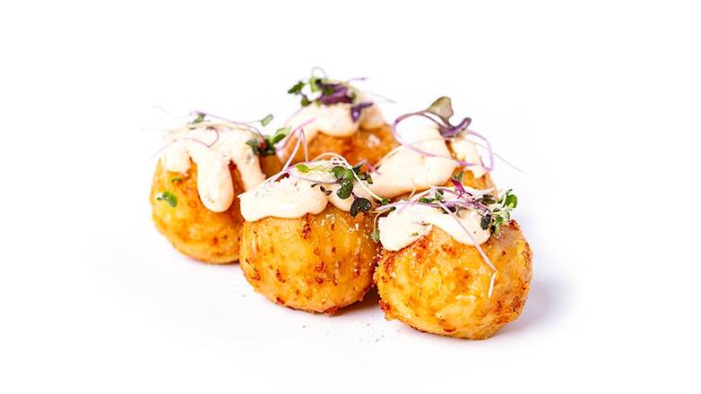 Order *Mac & Cheese Bites* food online from Tap Room store, Patchogue on bringmethat.com