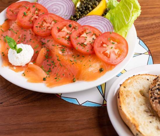 Order Smoked Salmon Plate food online from Urth Caffe 專覃 store, Santa Monica on bringmethat.com