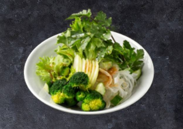 Order [Green Salad (L)] food online from Hokkaido Ramen Santouka - U Village store, Seattle on bringmethat.com