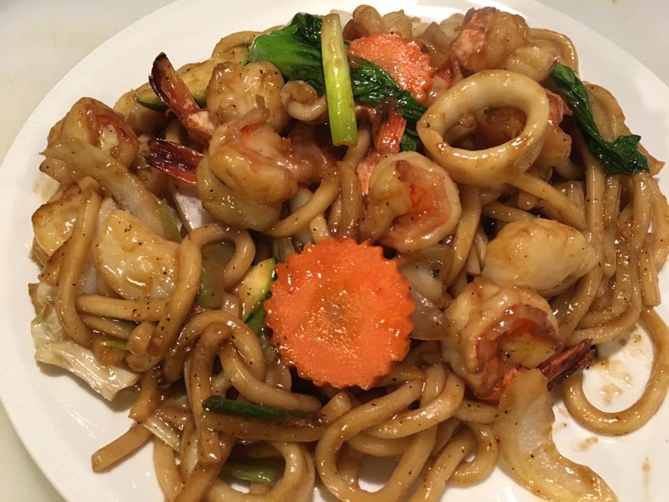 Order N7. Udon Noodles food online from Boonton Thai Cuisine store, Boonton on bringmethat.com