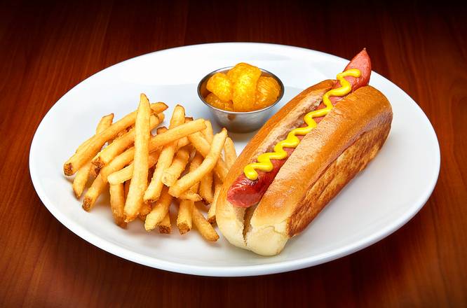 Order Kids Hot Dog food online from Duffy Sports Grill store, West Palm Beach on bringmethat.com