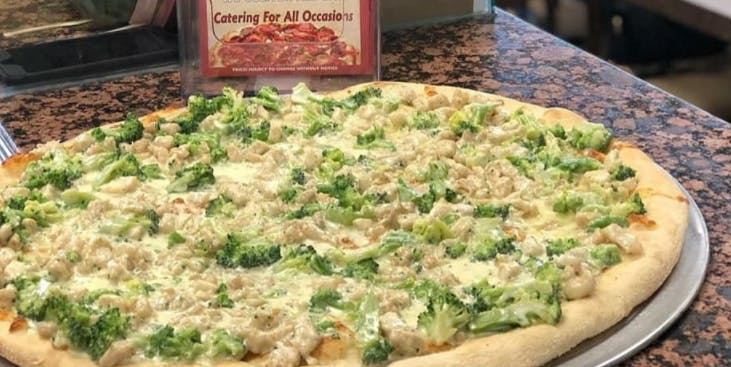 Order Chicken Broccoli Alfredo Pizza - Large 18'' (8 Slices) food online from Gino's Pizzeria store, Staten Island on bringmethat.com