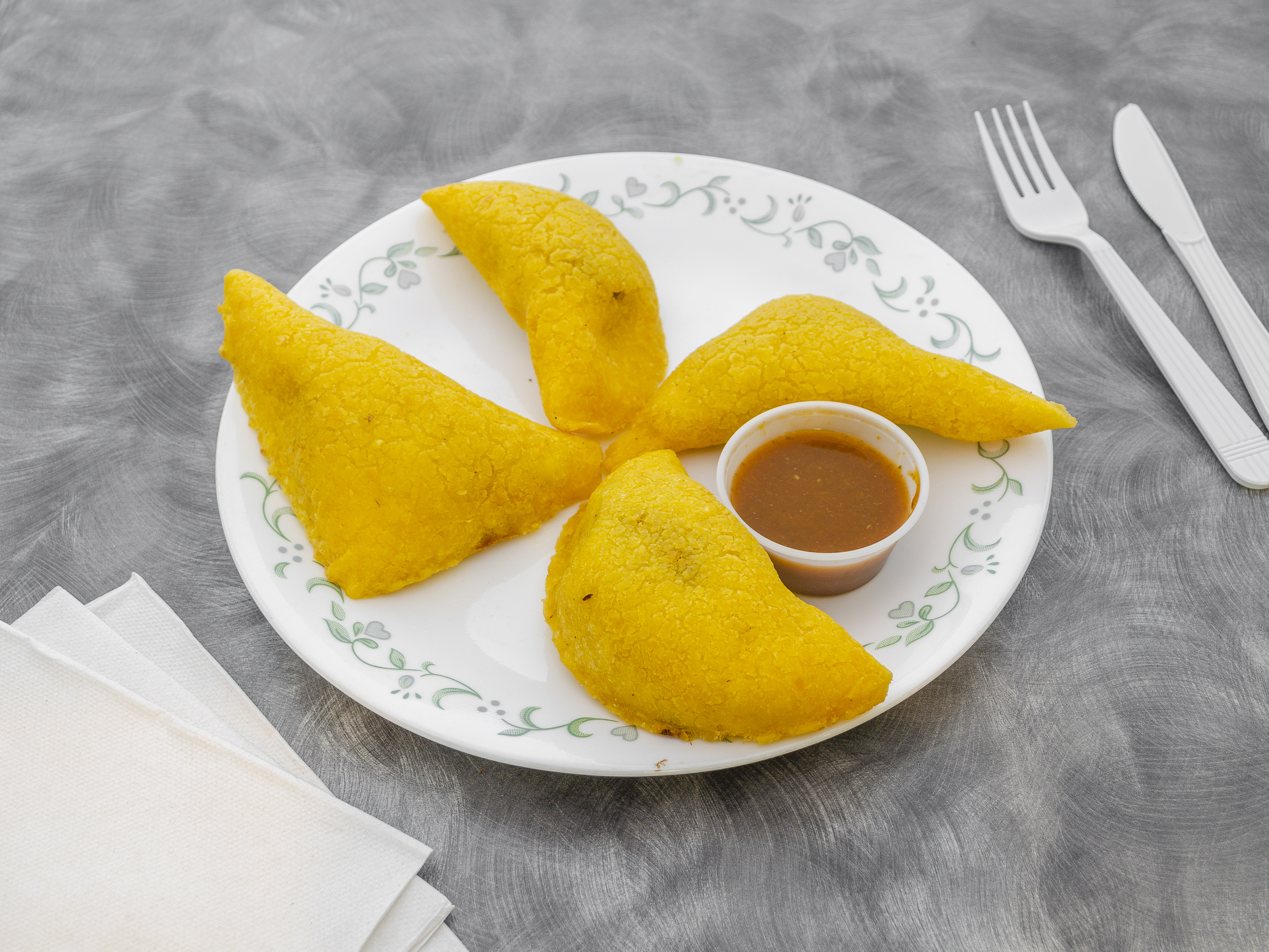Order 3 Piece Empanada Ground Beef food online from Pinatas Mexican Grill store, Bethpage on bringmethat.com