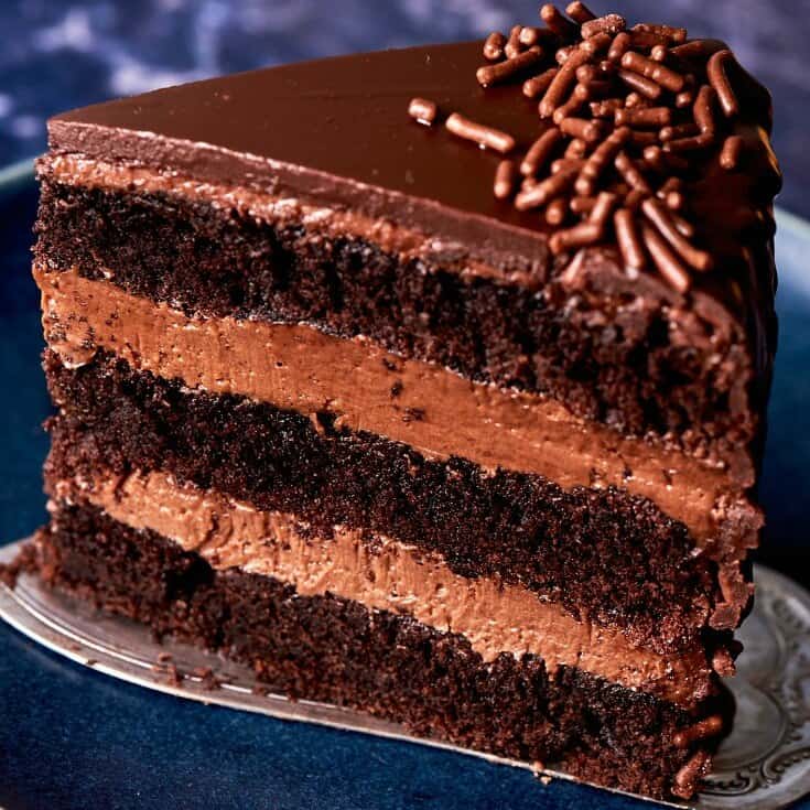 Order Chocolate Cake food online from Gus's Pizza Restaurant store, Groton on bringmethat.com