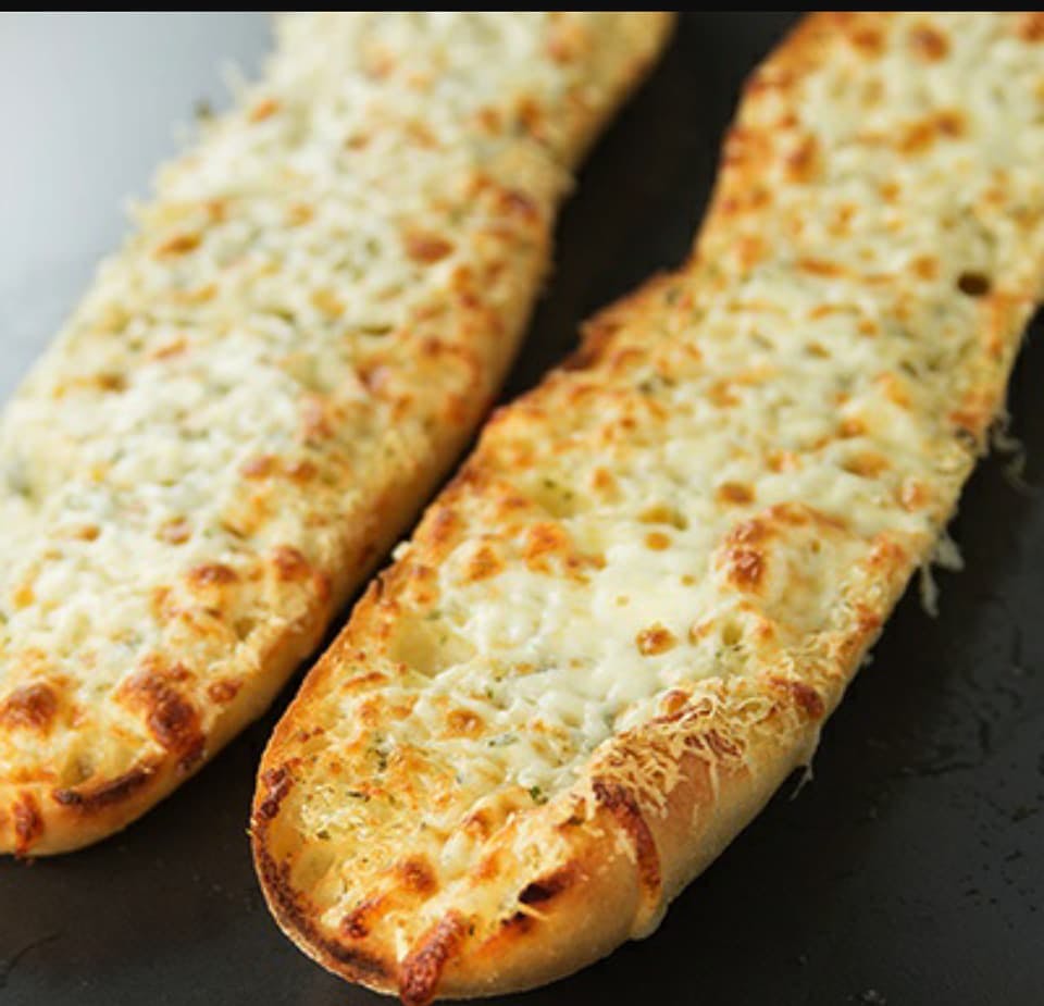 Order Garlic Cheese Bread - Half 6" food online from Elicia Pizza store, St Louis on bringmethat.com