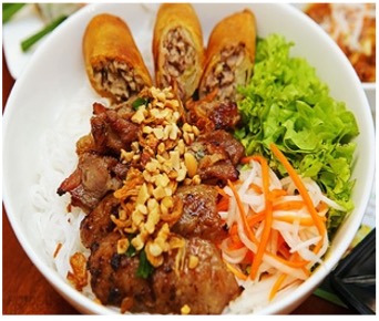 Order 52. Grilled Pork and Crispy Roll food online from Saigon Noodles & Grill store, Arlington on bringmethat.com