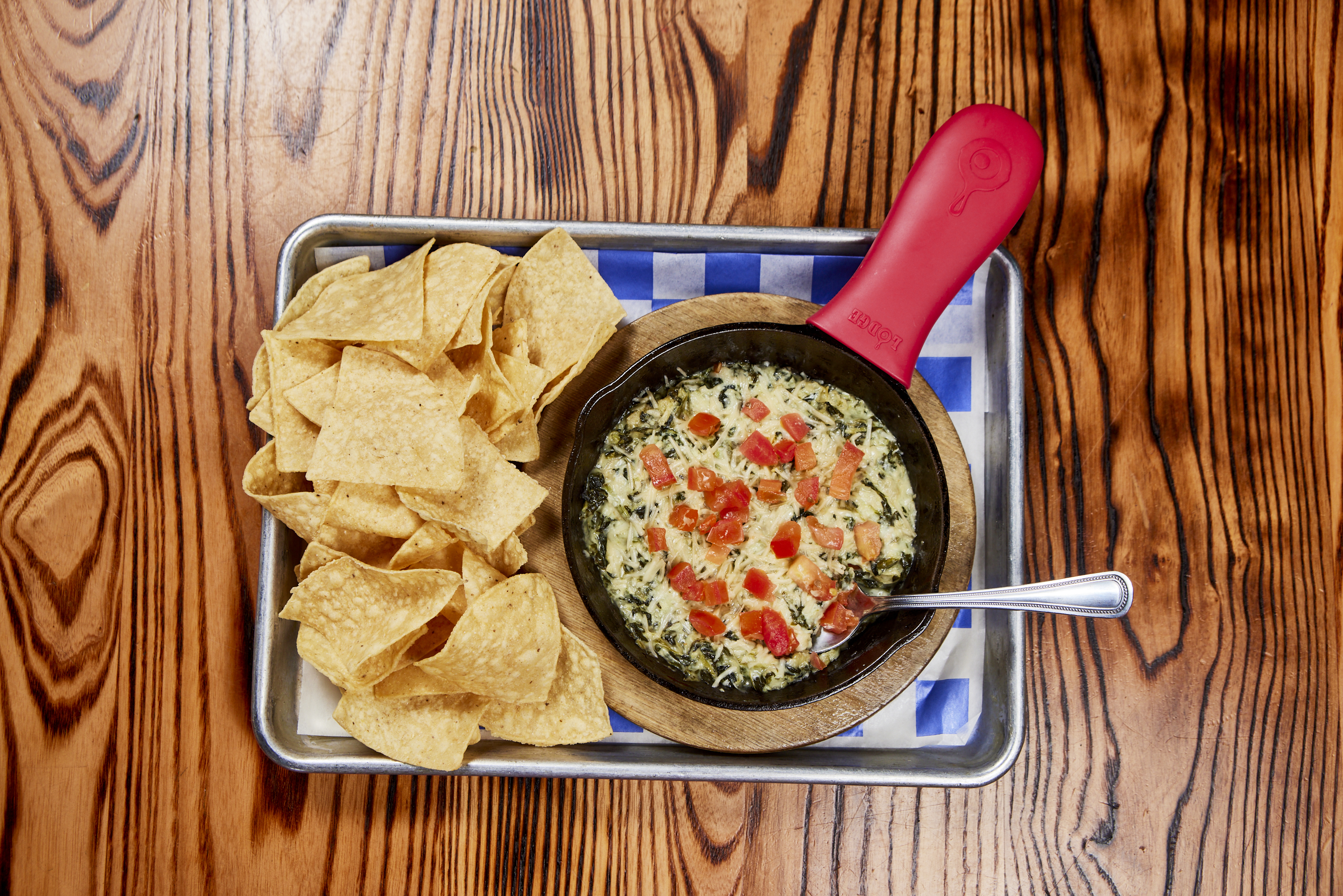 Order Spinach Artichoke Dip food online from Bedford Ice House store, Bedford on bringmethat.com