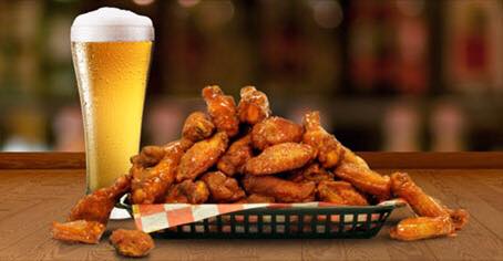 Order Gibby’s Famous Wings food online from Gibby Dining & Drinks store, Knoxville on bringmethat.com