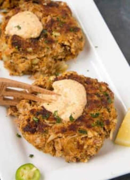 Order Lunch Crab Cakes. food online from Tuscany Italian Restaurant store, Woodstock on bringmethat.com