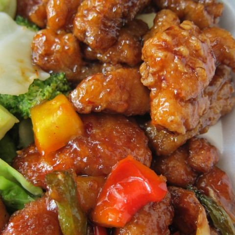 Order Combo B - General Tao Chicken food online from You & Mee Noodle House store, Boulder on bringmethat.com