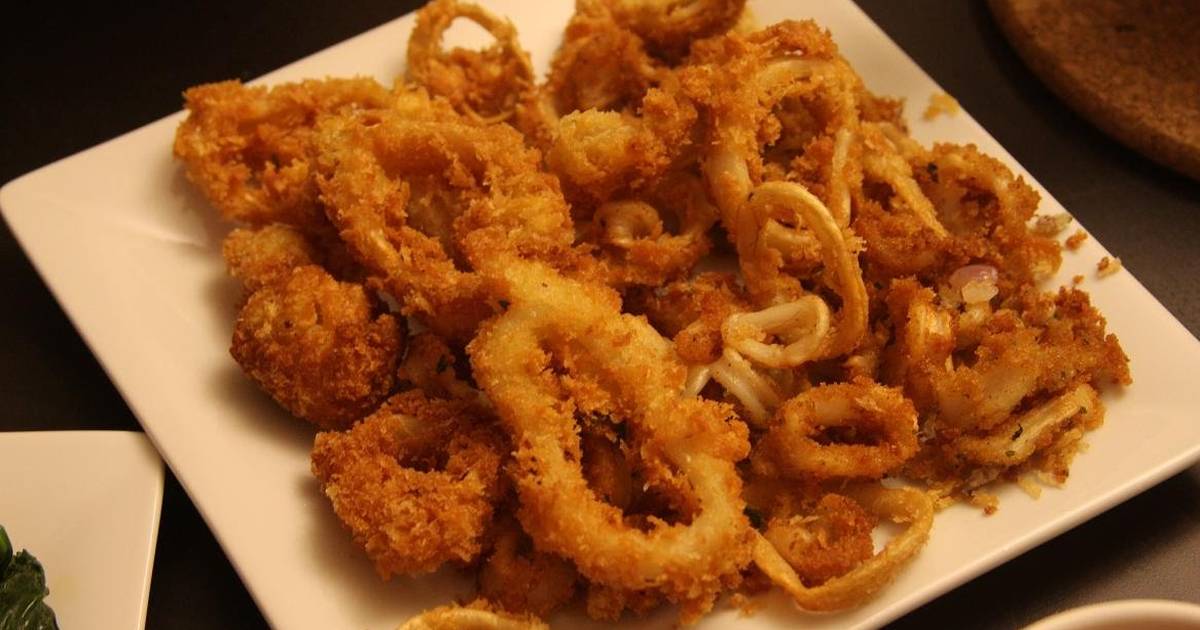 Order Fried Calamari food online from Yan Asian Restaurant store, Rutherford on bringmethat.com