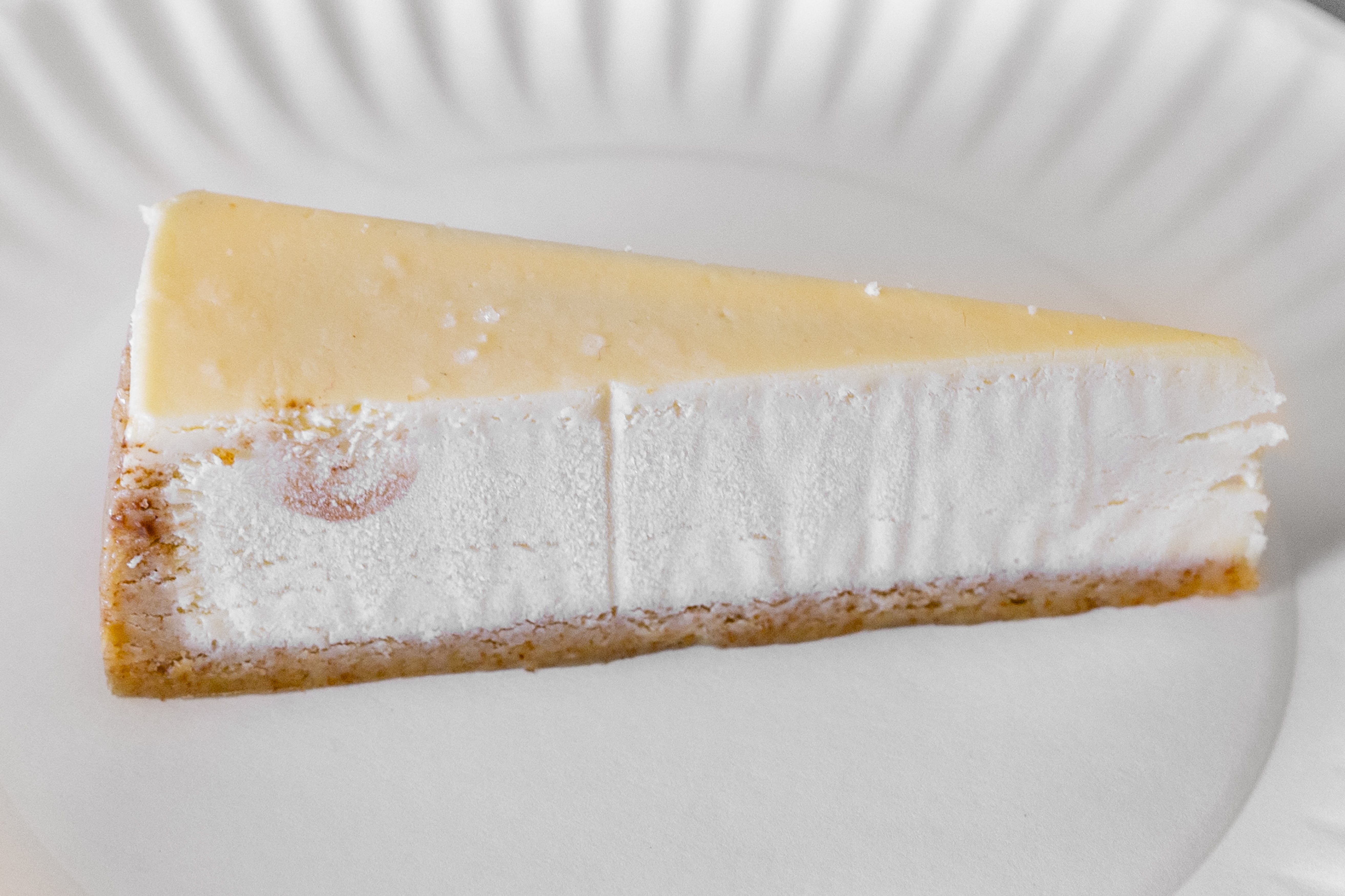 Order Cheesecake - 2 Slices food online from Apollon Roast Beef & Pizza store, Attleboro on bringmethat.com