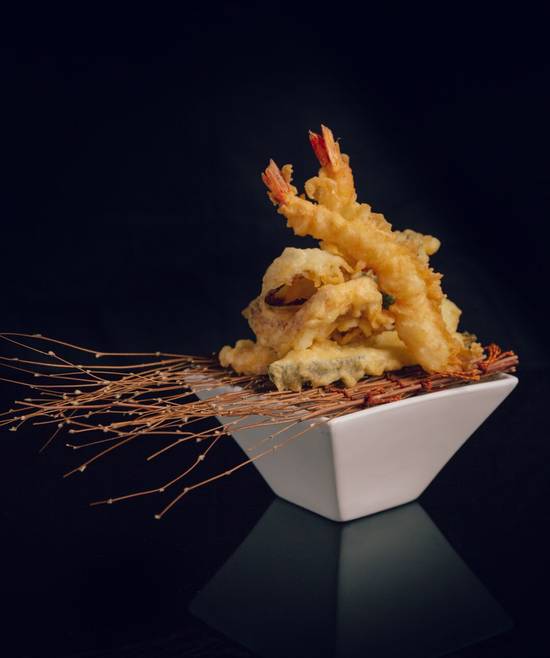 Order Shrimp and Veggie Tempura food online from Aikan Sushi & Ramen store, Artesia on bringmethat.com