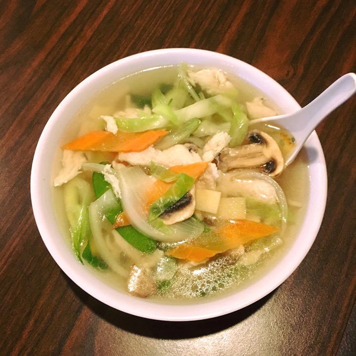Order N3. Chicken Noodle Soup food online from China Kitchen store, Ventura on bringmethat.com