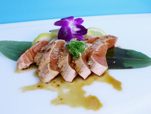 Order Seared Salmon (9 pcs) food online from 808 Sushi Express store, Las Vegas on bringmethat.com