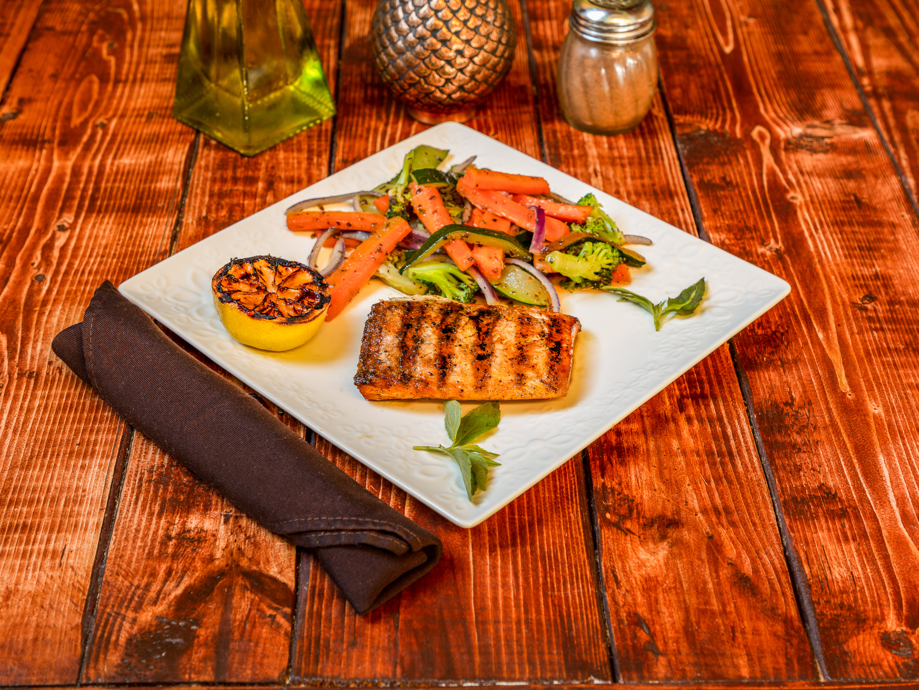 Order Salmon Platter food online from Olives Mediterranean Grill store, Arlington on bringmethat.com