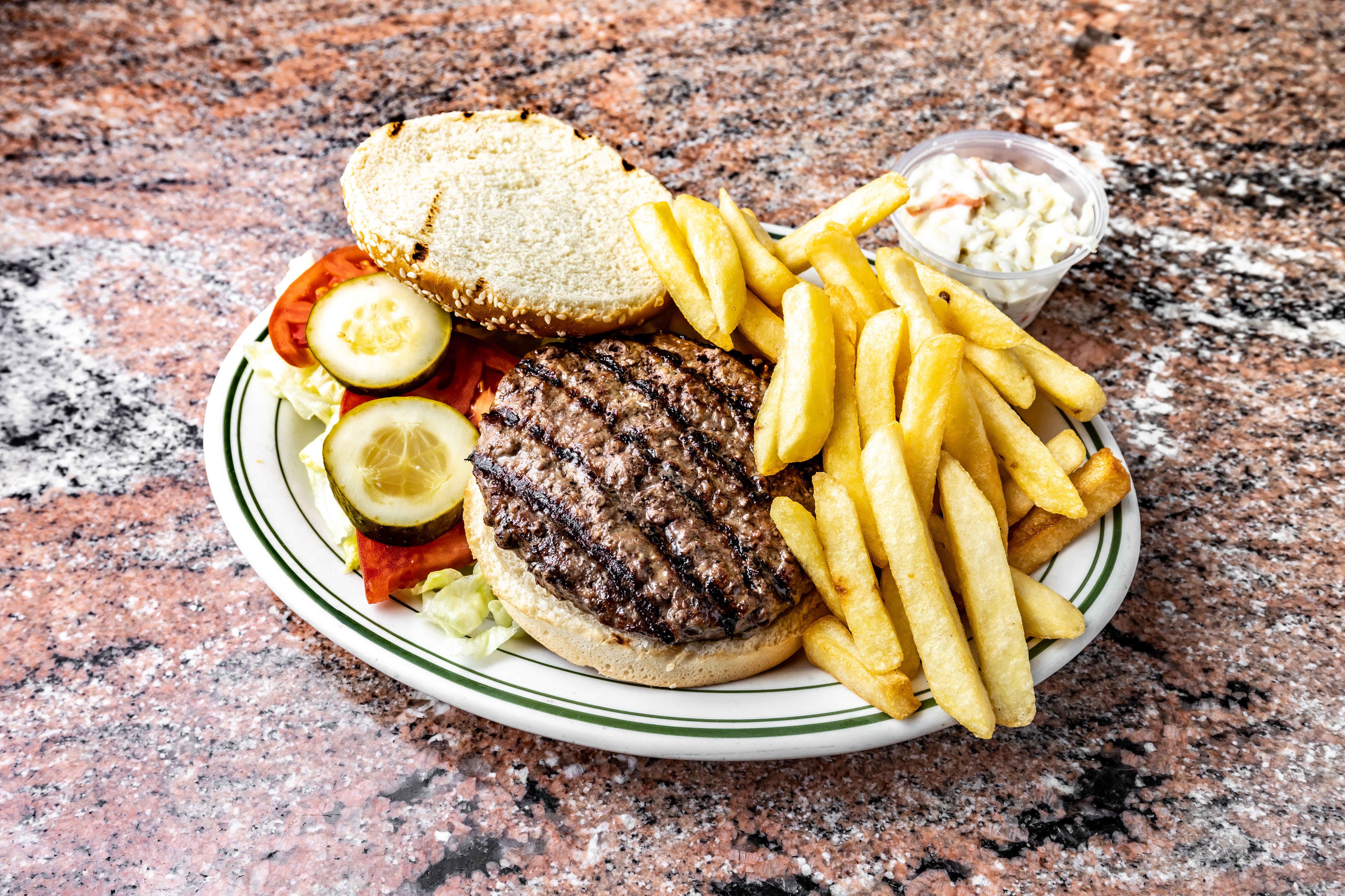 Order Deluxe Cheeseburger - Burger food online from Fontana Famous Pizza & Gyro store, Bayside on bringmethat.com