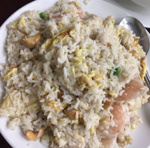 Order 6FR. Pineapple Fried Rice food online from China star store, Reseda  on bringmethat.com