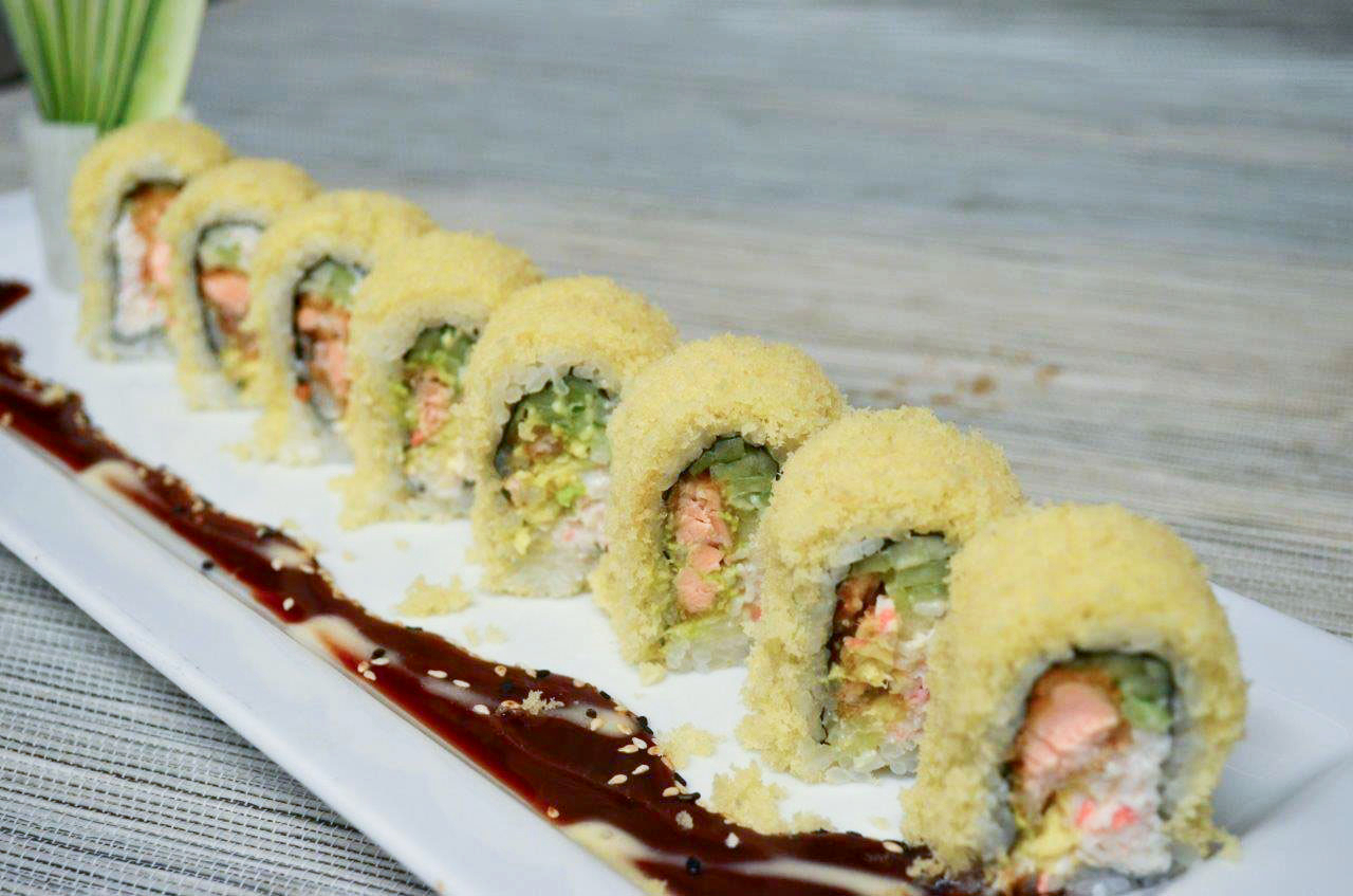 Order Salmon Tempura Roll food online from Kino Sushi store, Los Angeles on bringmethat.com