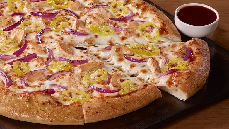 Order 12" Buffalo Chicken Pizza food online from Pizza Hut store, Los Angeles on bringmethat.com