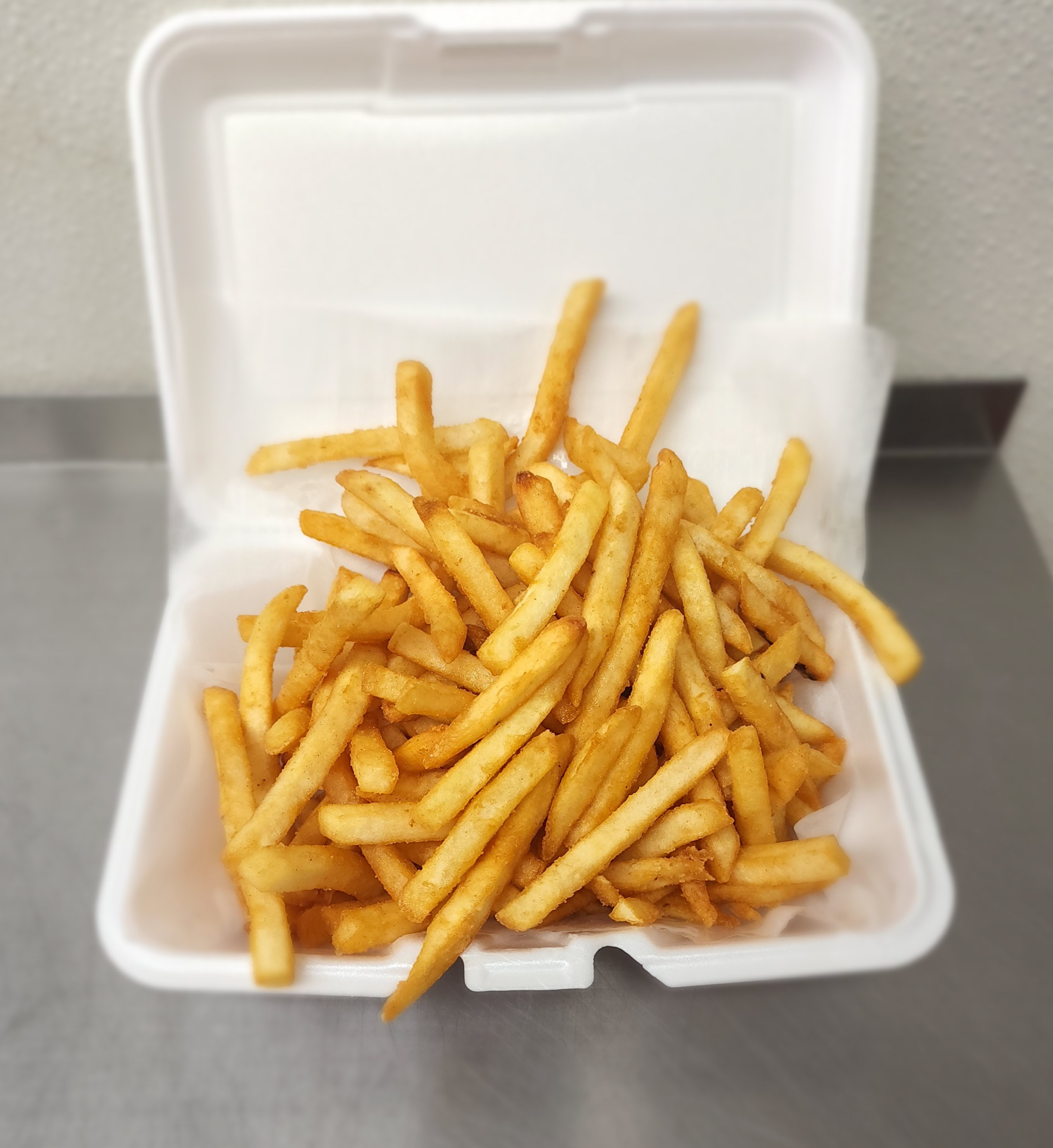 Order French Fries food online from Panaro's Pizzeria store, Bridgeport on bringmethat.com