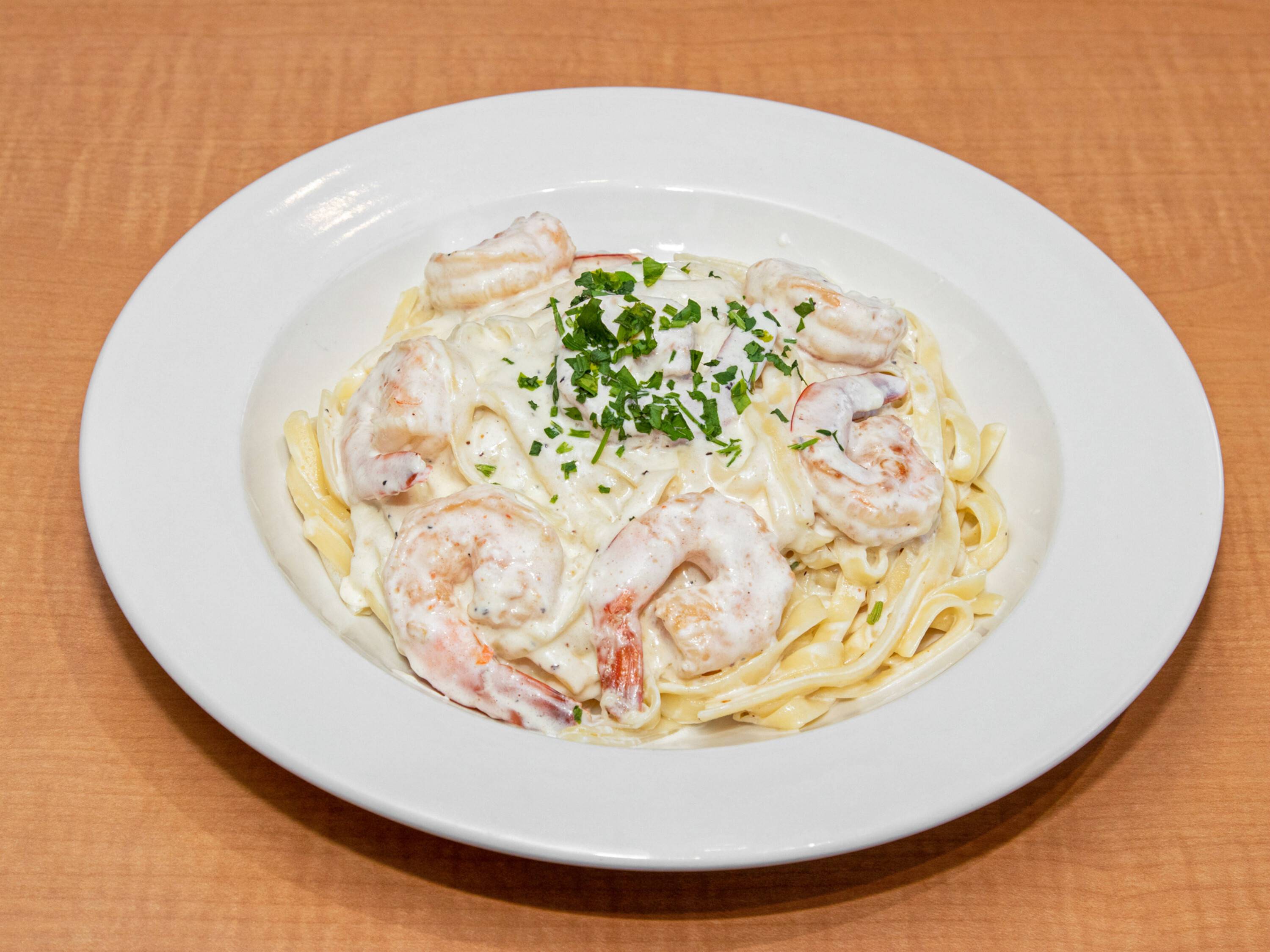 Order Fettuccini Alfredo food online from Jimmy Grill & Pizzeria store, Prince George on bringmethat.com