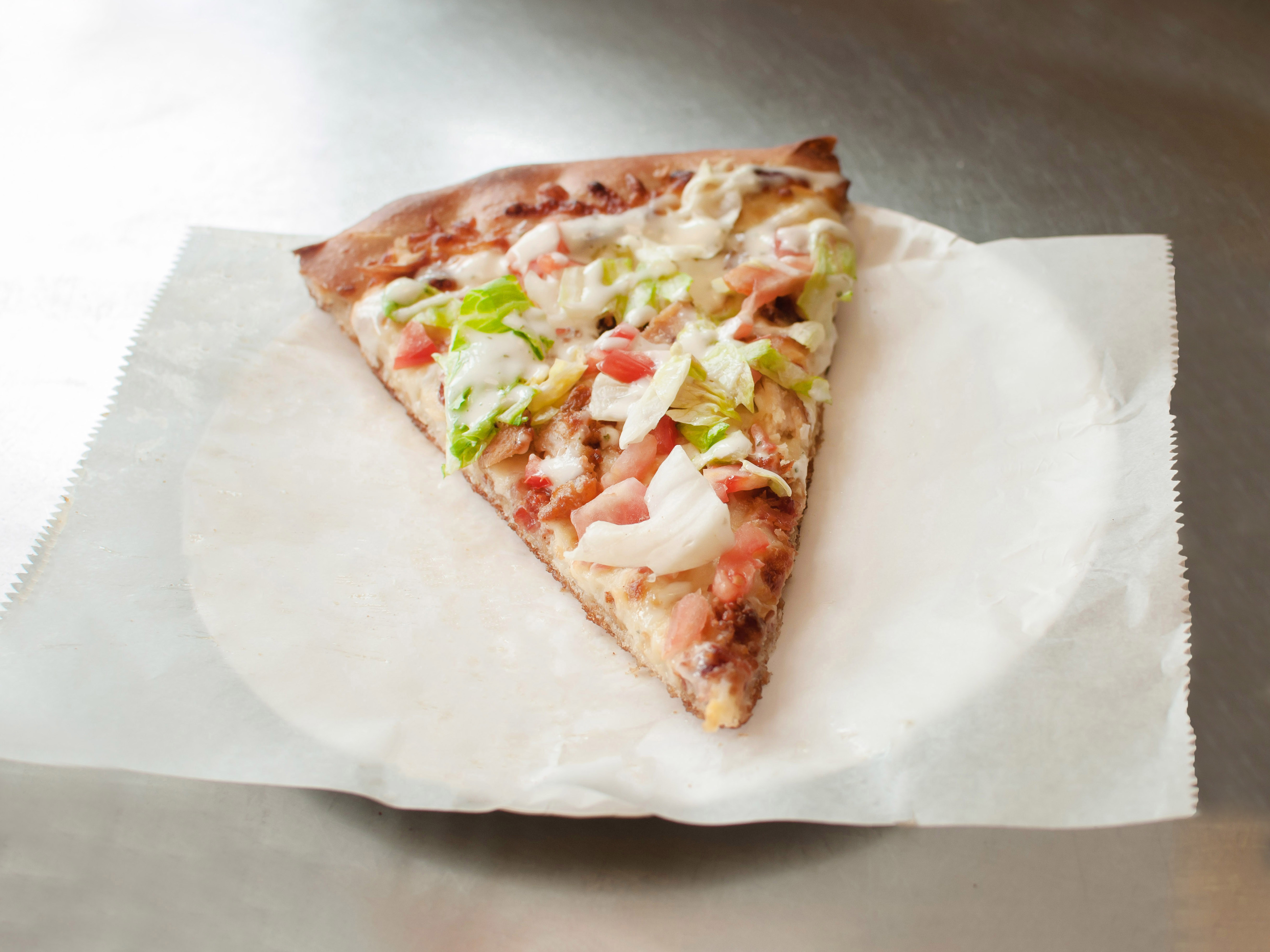 Order Large Chicken Bacon Ranch Pizza food online from Key Pizza store, Syracuse on bringmethat.com