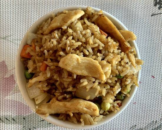 Order Chicken Fried Rice food online from China Garden store, Appleton on bringmethat.com