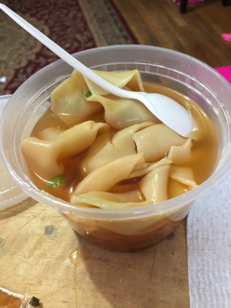 Order 17. Wonton Soup food online from Golden China store, Hyattsville on bringmethat.com