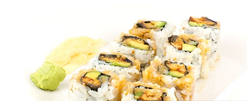 Order Una Maki food online from Niu Japanese Fusion Lounge store, Chicago on bringmethat.com