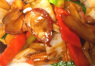 Order 66. Roast Pork with Mixed Vegetables food online from China Garden store, Hackettstown on bringmethat.com
