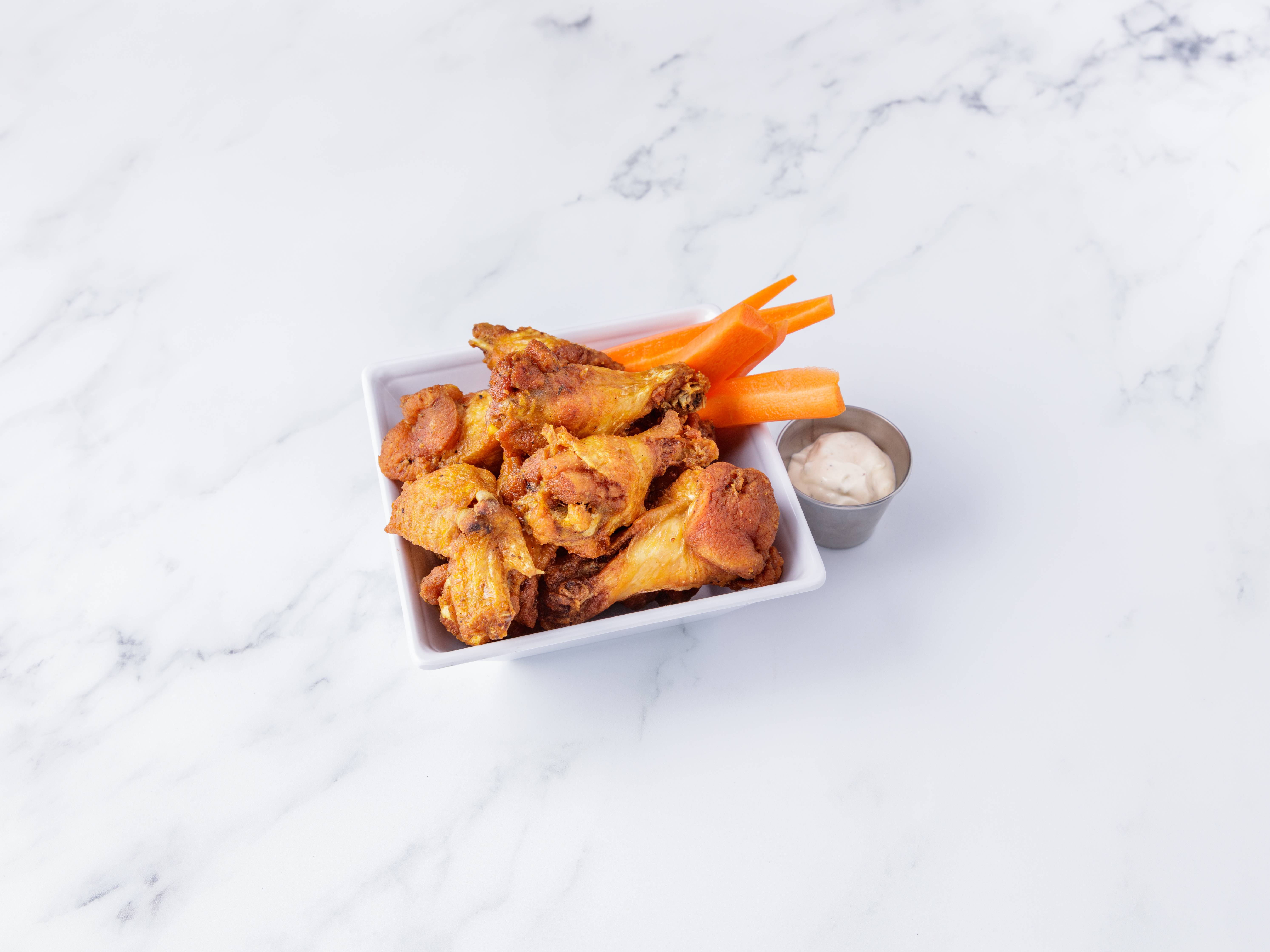 Order Chicken Wings food online from Villa Valenti Pub and Pizzeria store, Troy on bringmethat.com