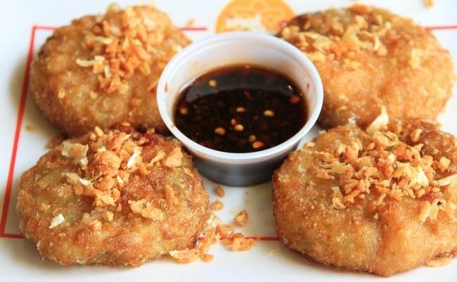 Order B) Fried Chive Cakes (V) food online from Thai by Thai - Sterling store, Sterling on bringmethat.com