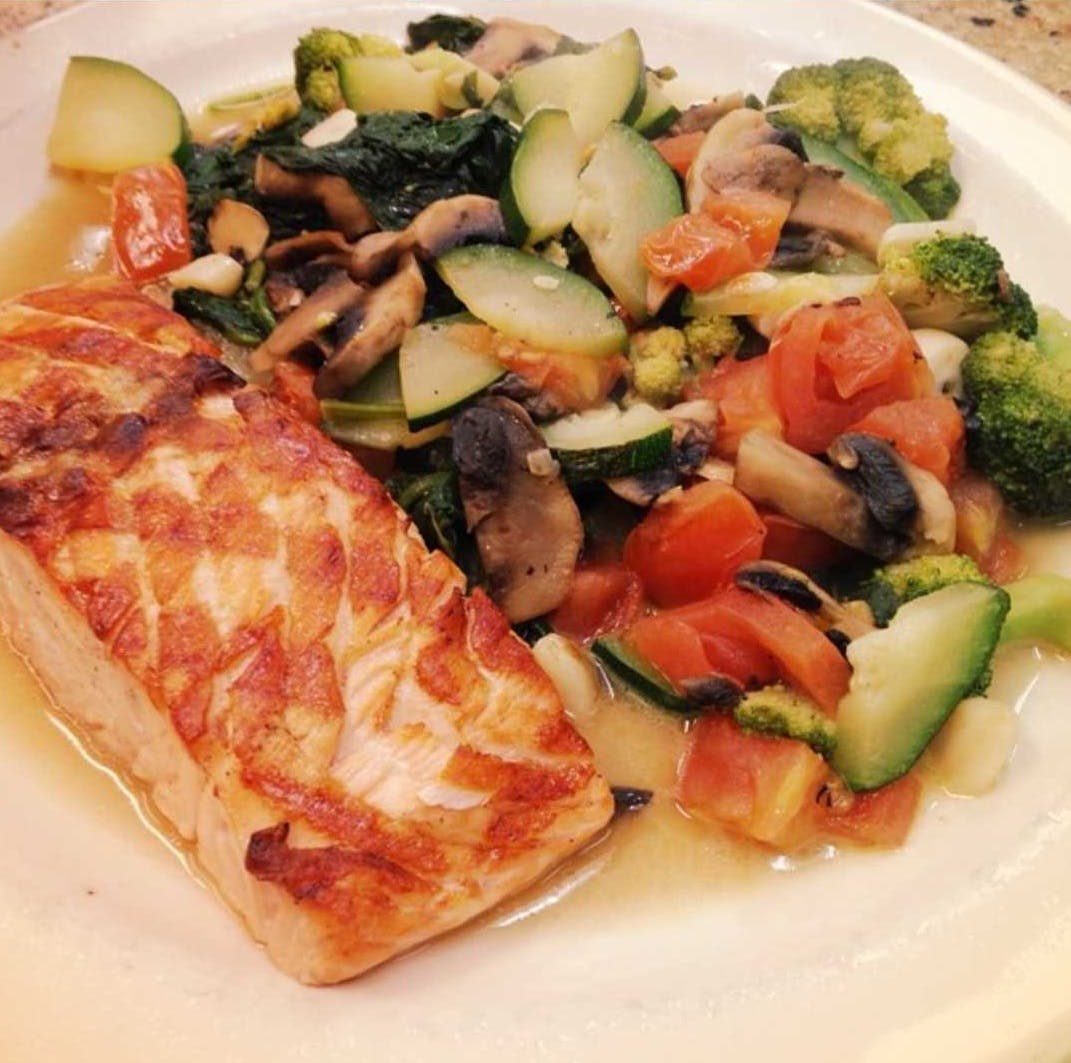 Order Grilled Salmon - Regular food online from Ciro Pizza Cafe store, Staten Island on bringmethat.com