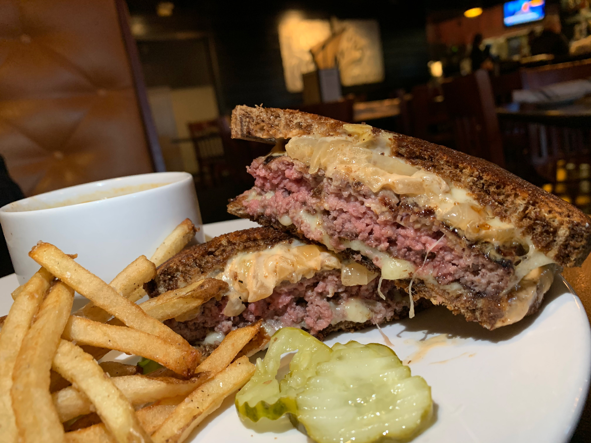 Order Patty Melt Sandwich food online from Taxi Grille & Bar store, Omaha on bringmethat.com