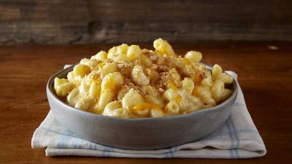 Order Macaroni and Cheese Pasta food online from Villa Italian Kitchen store, Milpitas on bringmethat.com