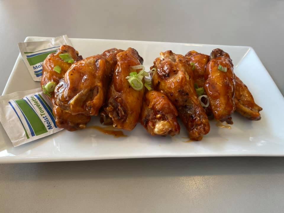 Order Buffalo Chicken Wings - Appetizers food online from Fat Cat Grill & Bar store, Norwich on bringmethat.com