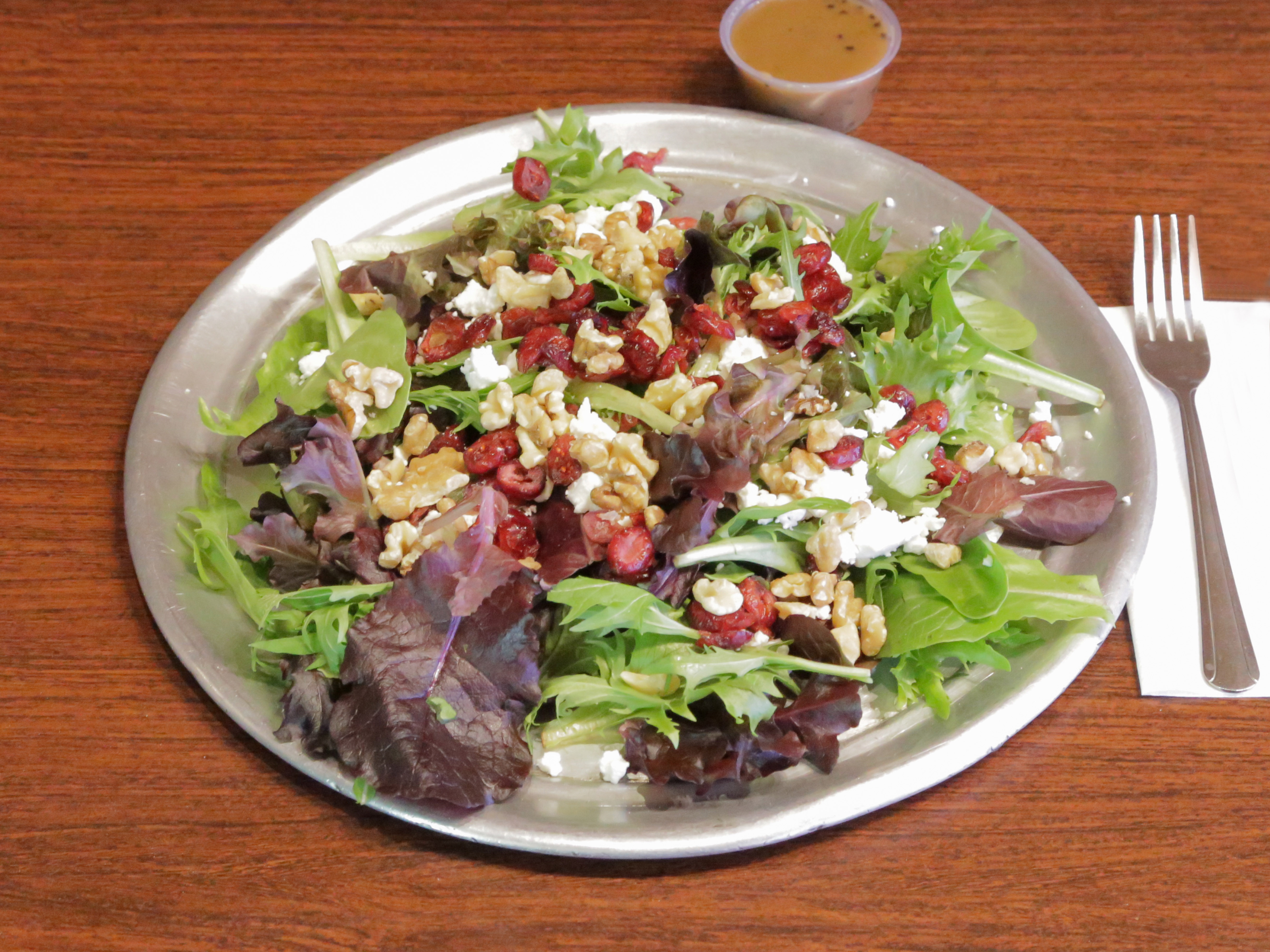 Order Salad 101 food online from Schoolhouse Pizza store, Quincy on bringmethat.com