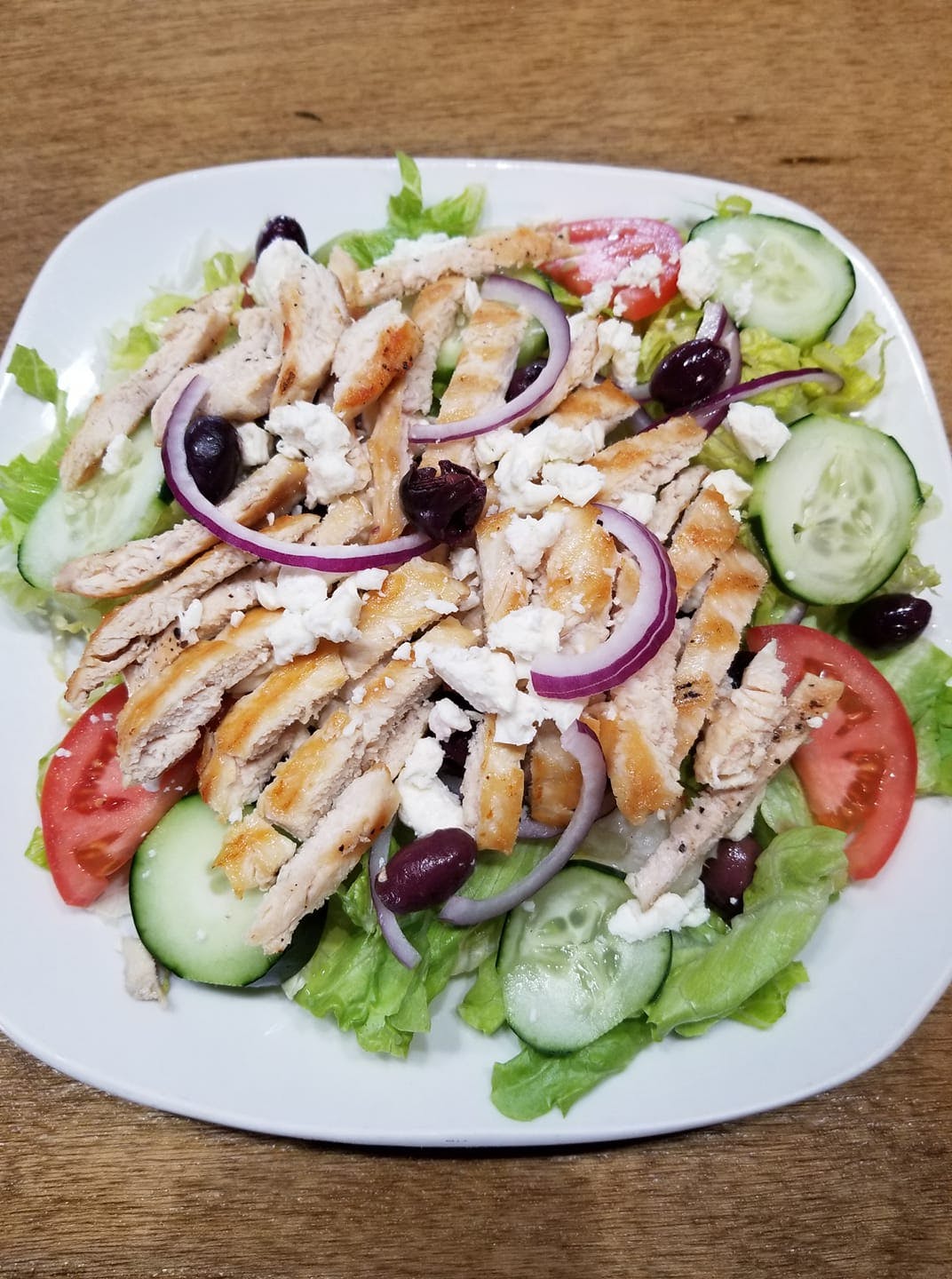 Order Chicken Greek Salad - Regular food online from La Cucina Della Nonna store, Jamestown on bringmethat.com