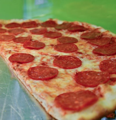 Order Pepperoni Pizza food online from Gotta Getta Pizza store, Bronx on bringmethat.com