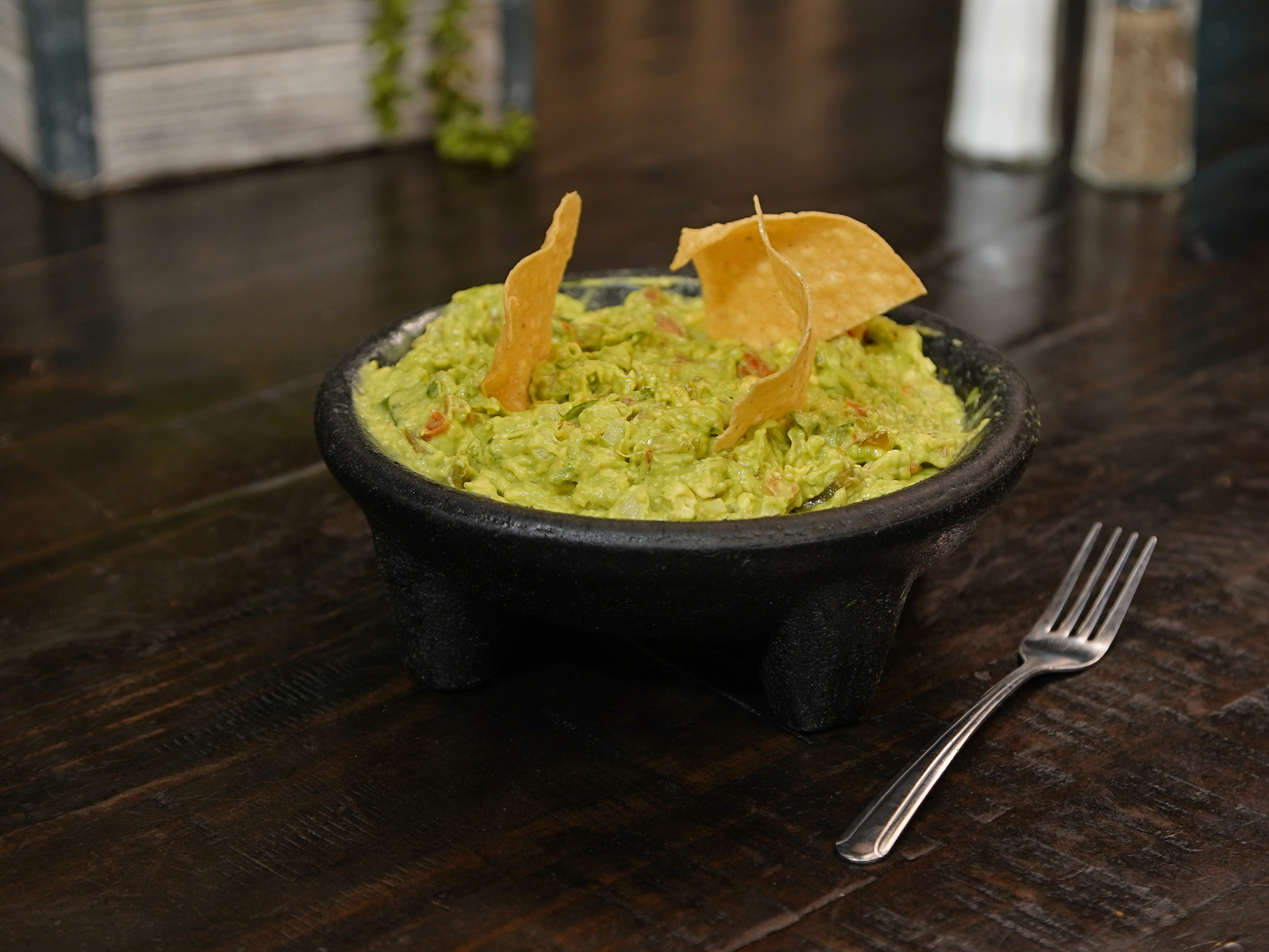 Order Guacamole Live food online from Los Toros Mexican Restaurant store, Chatsworth on bringmethat.com